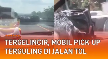 Sebuah mobil pick up terguling di jalan Tol mengundang perhatian