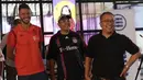 Legenda Bayern Munchen, Martin Demichelis, saat jumpa fans di kantor KLY, Jakarta, Minggu (23/6/2019). Kehadiran mantan bek Timnas Argentina itu merupakan bagian dari program Allianz Explorer Camp 2019 di Indonesia. (Bola.com/M Iqbal Ichsan)