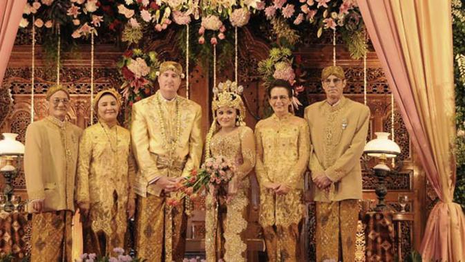 Isi Seserahan Pernikahan Adat Sunda - Lifestyle Fimela.com