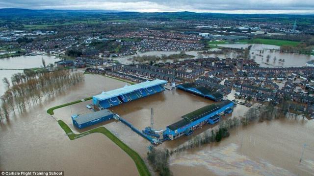 Fan Everton Sumbang Ratusan Juta Perbaiki Stadion Tim Divisi Iv Bola Liputan6 Com