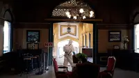 Setelah Umumkan Tutup 14 Hari, Istana Maimun Disemprot Cairan Disinfektan