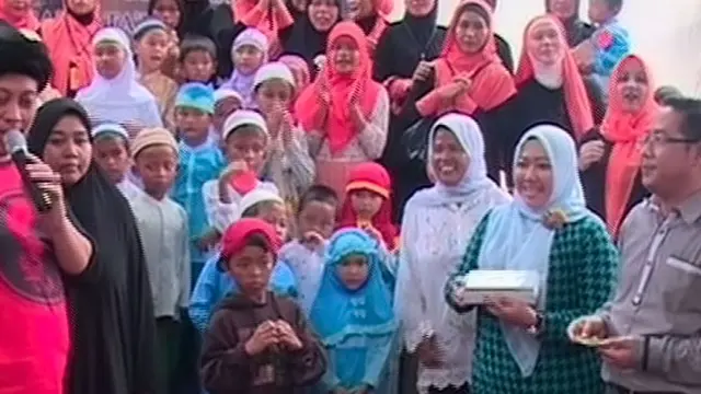 Opick Gelar Sunatan Massal