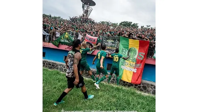 5 Gaya Selebrasi Mahmoud Eid Selama Pramusim, Striker Tajam Persebaya
