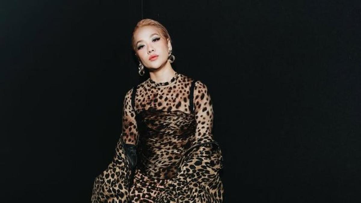 Spesial di Indonesia Idol, Potret Bunga Citra Lestari Cosplay Jadi Macan dengan Outfit Leopard Print