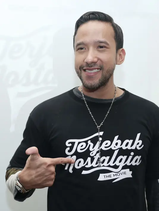 "Pasti ada (kecewa), namanya manusia. Namanya memiliki harapan tapi ga kejadian. Tapi bukan berarti harus kecil hati dan pahit hati," kata Maruli Tampubolon di kawasan SCBD, Jakarta Selatan, Kamis (27/10). (Galih W. Satria/Bintang.com)