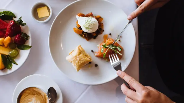 6 Makanan yang Jadi Kurang Bergizi jika Dipanaskan Lagi