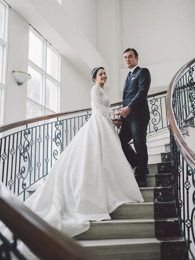 7 Potret Rendy Kjaernett dan Lady Nayoan Jalani Prewedding Impian, Curi Perhatian