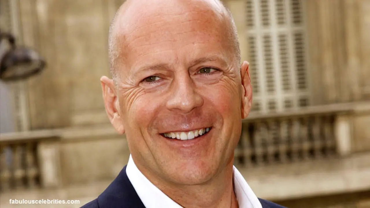 bruce-willis-130814c.jpg