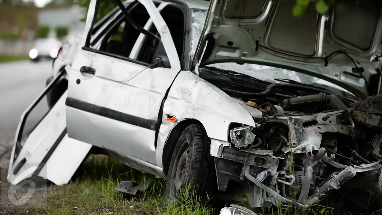 Kecelakaan Lalu Lintas dan Kecelakaan Mobil