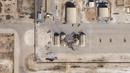 Gambar satelit menunjukkan kerusakan pangkalan udara AS di Ain al-Asad setelah terkena roket dari Iran di Irak barat, Rabu (8/1/2020). Iran menembakkan lebih dari selusin rudal balistik ke setidaknya dua pangkalan udara Irak yang menjadi pangkalan pasukan Amerika Serikat. (HO/Planet Labs Inc./AFP)