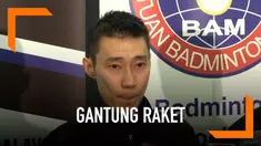 Pebulutangkis Malaysia Lee Chong Wei menangis saat mengumumkan pengunduran dirinya dari dunia olahraga. Ia mundur setelah terkena penyakit kanker hidung.