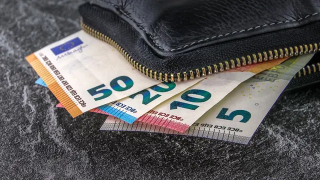5 Cara Mengatur Isi Dompet Menurut Fengshui