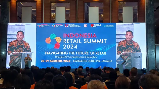 Direktur Jenderal Perdagangan Dalam Negeri Kementerian Perdagangan, Moga Simatupang dalam Indonesia Retail Summit 2024, di Pantai Indah Kapuk (PIK), Jakarta, Rabu (28/8/2024). (Arief/Liputan6.com)