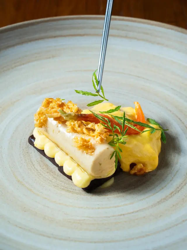 Mozaic Restaurant Gastronomique (Instagram mozaicrestaurantubud)