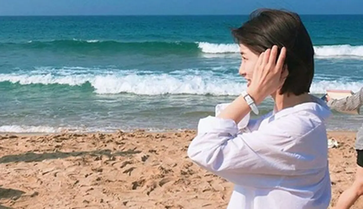 Mengingat sejak awal tahun 2017 lalu Lee Min Ho menjalani wajib militer, secara otomatis keduanya juga sulit untuk bertemu. Tak heran jika kisah hubungan mereka pun menjadi pertanyaan publik. (Instagram)