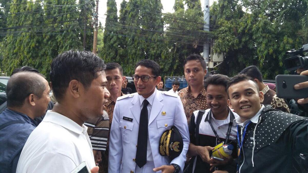 Wakil Gubernur Baru DKI Jakarta Sudah Tiba di Masjid Sunda Kelapa -  Lifestyle Fimela.com