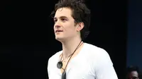 Wah! Orlando Bloom Akan Bugil Di Zulu