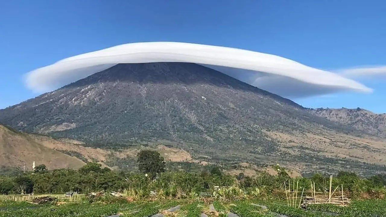 Fenomena Alam Gunung Rinjani