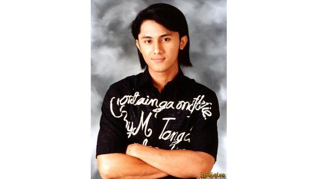 6 Foto Jadul Hengky Kurniawan Saat Jadi Pesinetron Hits Tampan Banget Hot Liputan6 Com