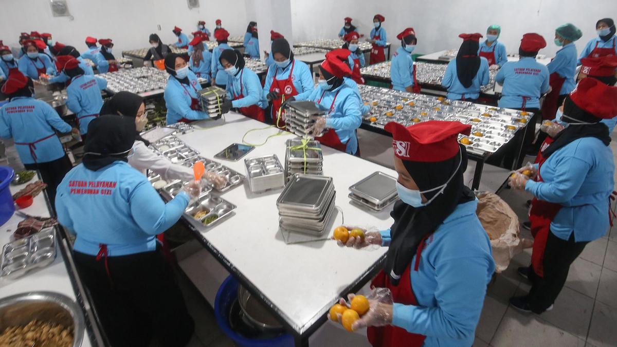 Pemerintah Pastikan Penanganan Dugaan Keracunan MBG di Jakarta Timur Optimal dan Transparan  #News