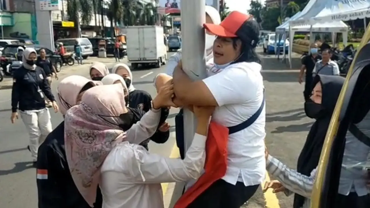 Polisi mengamankan seorang wanita