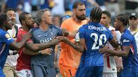 Pelatih PSG, Luis Enrique, terlibat keributan pada laga final Piala Dunia Antarklub 2025 di MetLife Stadium, New Jersey, AS, Senin (14/7/2025) dini hari WIB. (AFP/Juan Mabromata)