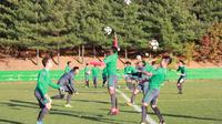 Timnas Indonesia U-19 melakukan latihan di Paju, Korea Selatan. (dok PSSI)