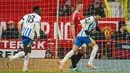 <p>Pemain Brighton, Kaoru Mitoma melakukan selebrasi setelah mencetak gol ke gawang Manchester United pada laga lanjutan Liga Inggris 2024/2025 yang berlangsung di Old Trafford, Manchester, Inggris, Minggu (19/01/2025). (AFP/Ian Hodgson)</p>
