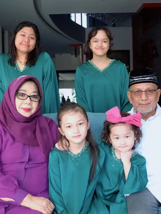 (Instagram/ussypratama)