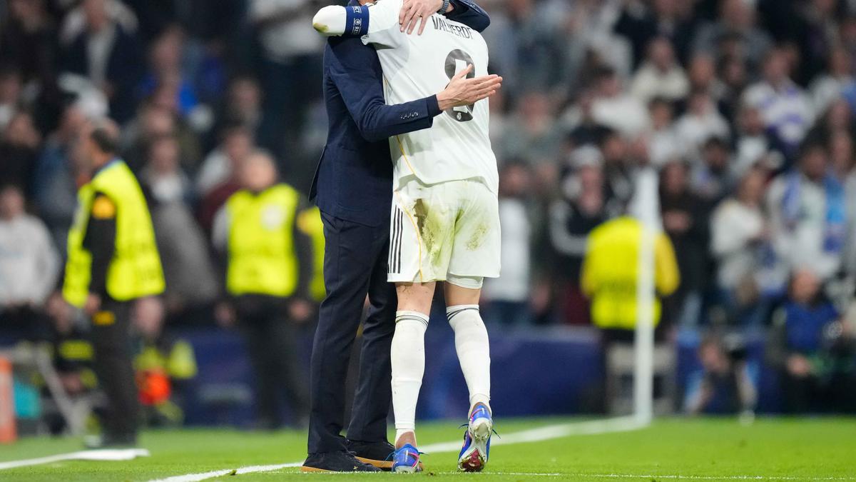 Alvaro Arbeloa: Real Madrid Pantas Menang, Tapi Duel Lawan Manchester City Belum Selesai