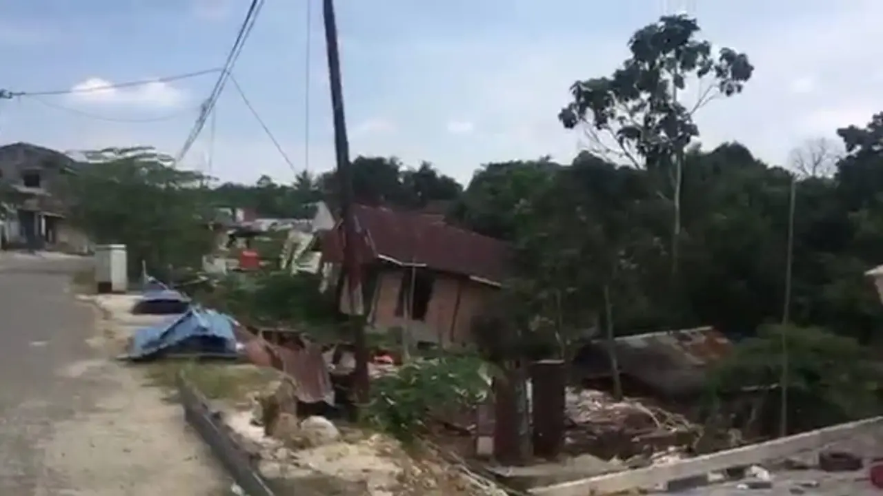 Tanah longsor