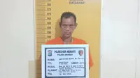 Kakek penjual sabu di Kepulauan Meranti yang ditangkap polisi karena sudah meresahkan masyarakat. (Liputan6.com/M Syukur)