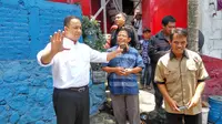 Anies Baswedan mengunjungi permukiman Kali Code Yogyakarta (Switzy Sabandar/Liputan6.com)
