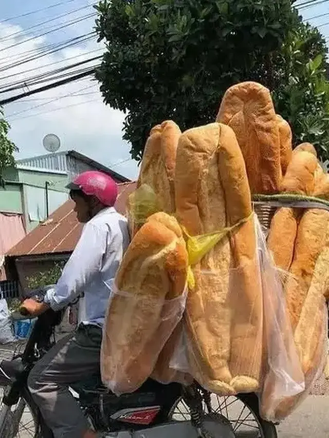 6 Tingkah Nyeleneh Bawa Barang Ukuran Gede Ini Kocak, Ada-Ada Saja