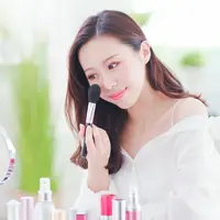 Ilustrasi makeup/copyright shutterstock