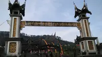 Sehari Jadi Putri Minang di Istana Baso Pagaruyung
