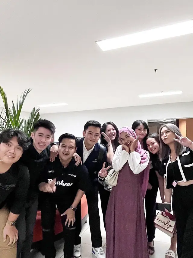 8 Momen Randy Martin Lulus Sarjana, Jalani Sidang Skrispsi dengan Lancar