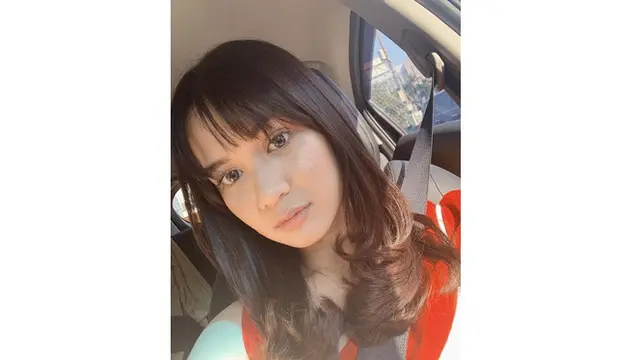 Fokus Karier, Ini 6 Potret Terbaru Dea Annisa yang Makin Menawan