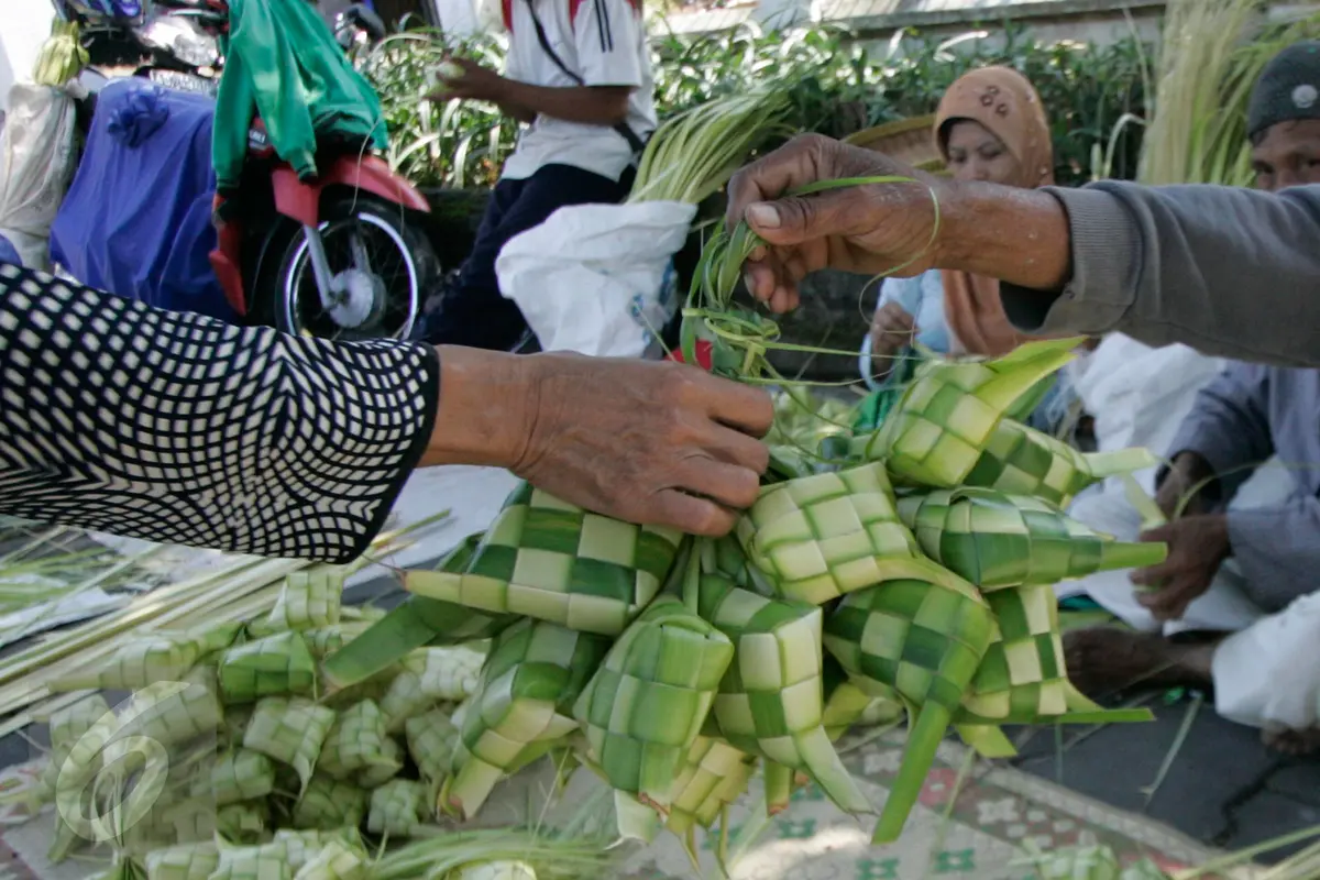 5 Tradisi Perayaan Lebaran Paling Unik di Dunia