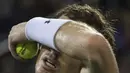 Reaksi Andy Murray setelah kehilangan angka saat menghadapi Kevin Anderson di babak keempat Turnamen Tenis AS Terbuka 2015 di New York, AS. (7/9/2015). (Reuters/Adrees Latif)