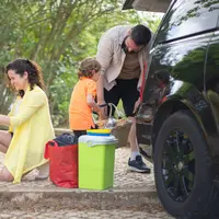 Ilustrasi keluarga yang tengah bersiap melaukan mudik Lebaran 2022 di mana harus memenuhi syarat mudik terlebih dahulu. Credit: pexels.com by Kampus Production