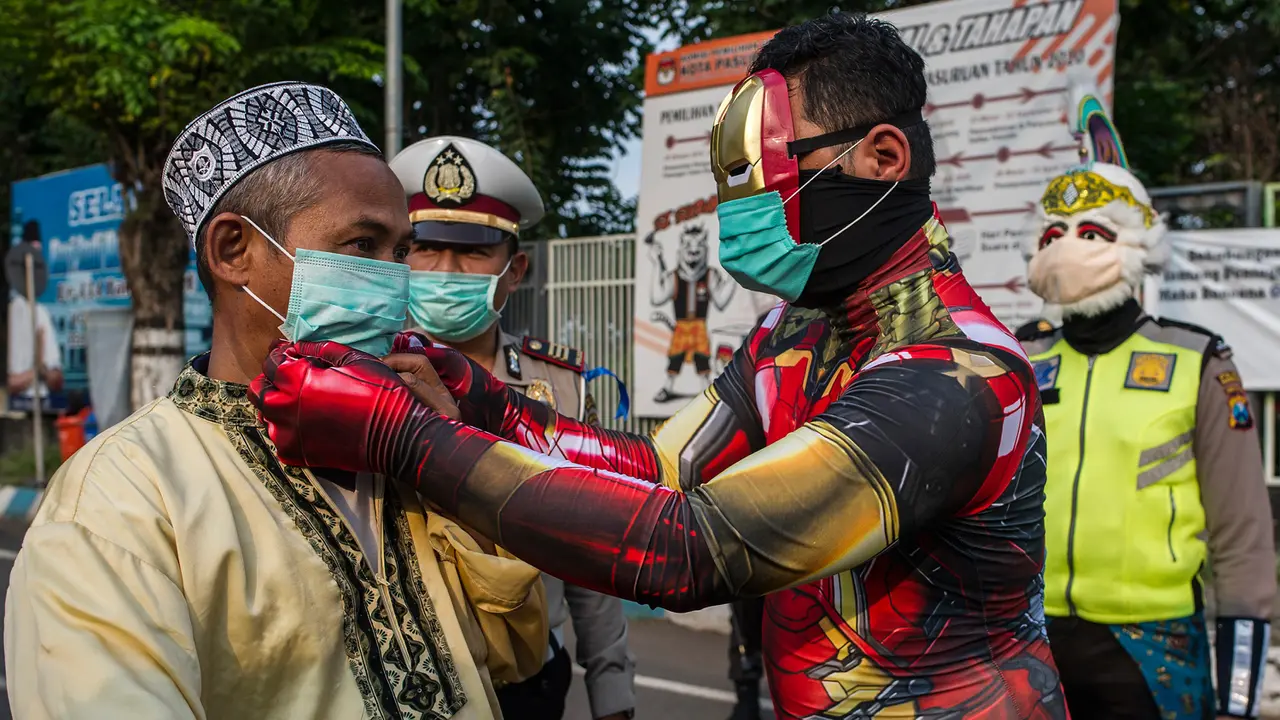 Polisi superhero