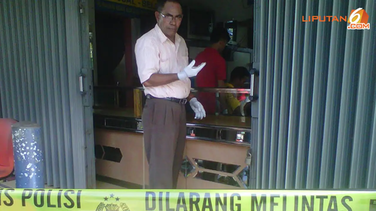 perampokan-emas-140213b.jpg