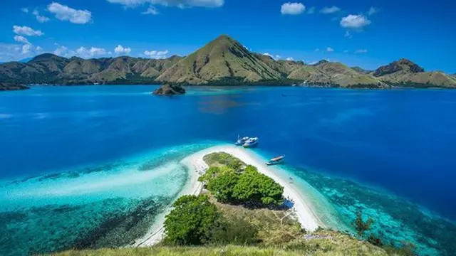 AirAsia Buka KL-CGK-Labuan Bajo, Wing Air Tambah ke Morotai 