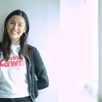 Bermain di film Takut Kawin, Nina Kozok kesulitan berbahasa Indonesia.