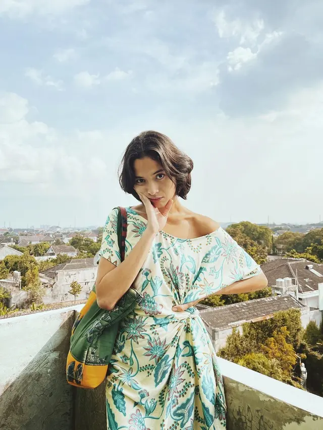 8 Potret Terbaru Putri Marino, Disebut Netizen Terlalu Kurus