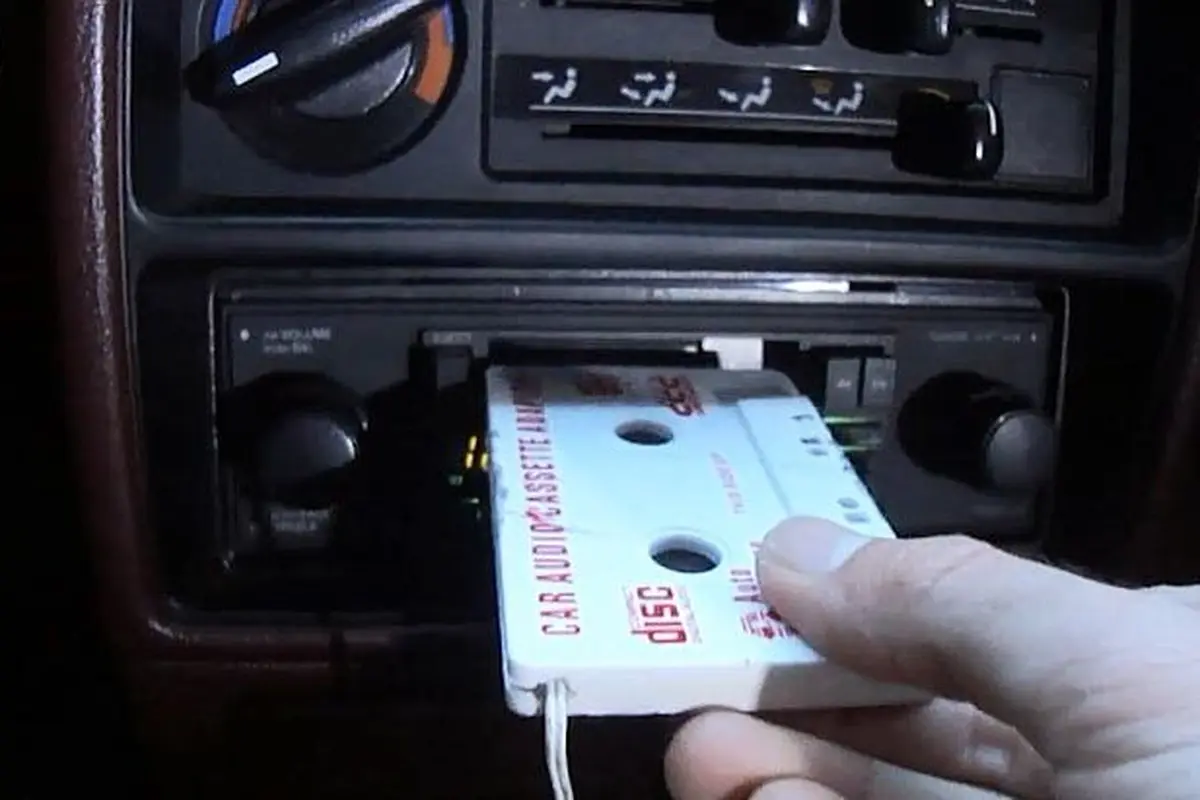 Radio kaset