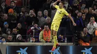 Denis Cherysev selebrasi gol lawan Barcelona (LLUIS GENE / AFP)