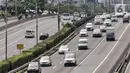 Kondisi lalu lintas di Tol Dalam Kota, Jakarta, Kamis (24/2/2022). Kenaikan tarif Tol Dalam Kota sesuai Keputusan Menteri PUPR No. 74/KPTS/M/2022 tanggal 31 Januari 2022. (merdeka.com/Iqbal S. Nugroho)