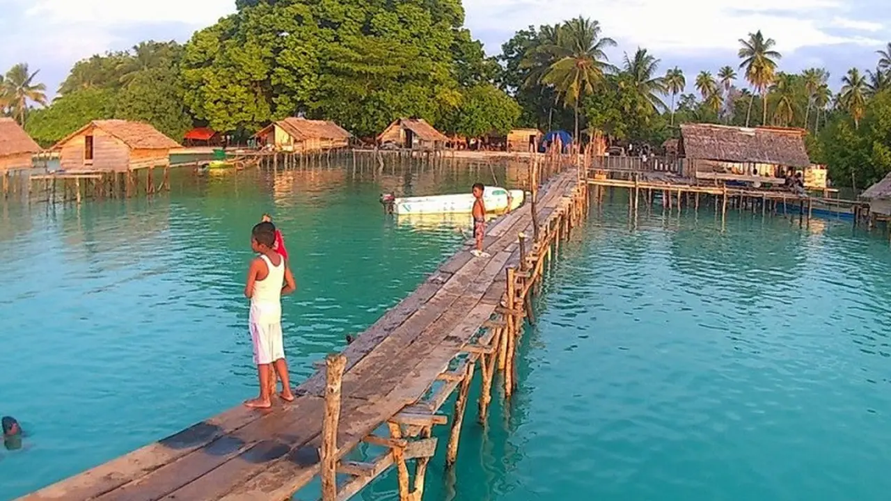 Kampung Nelayan di Halmahera Selatan